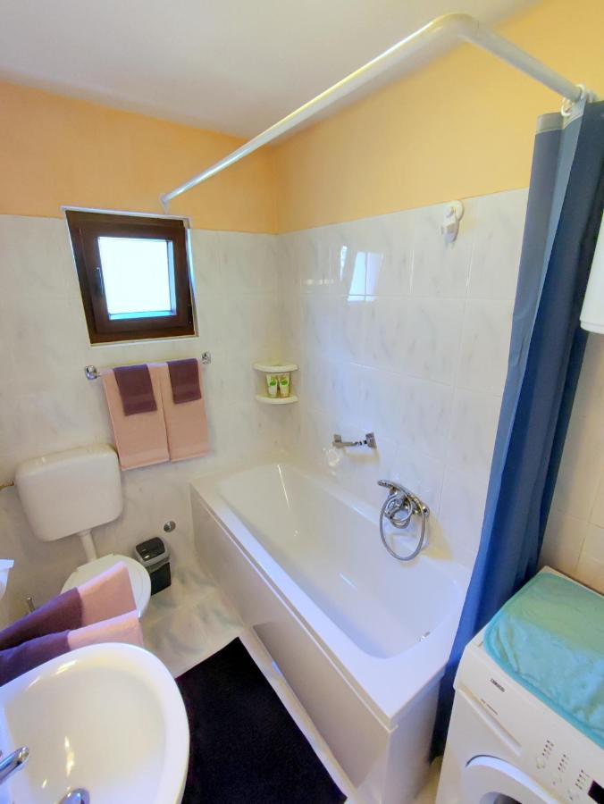 Apartment Pajtak Porec Luaran gambar