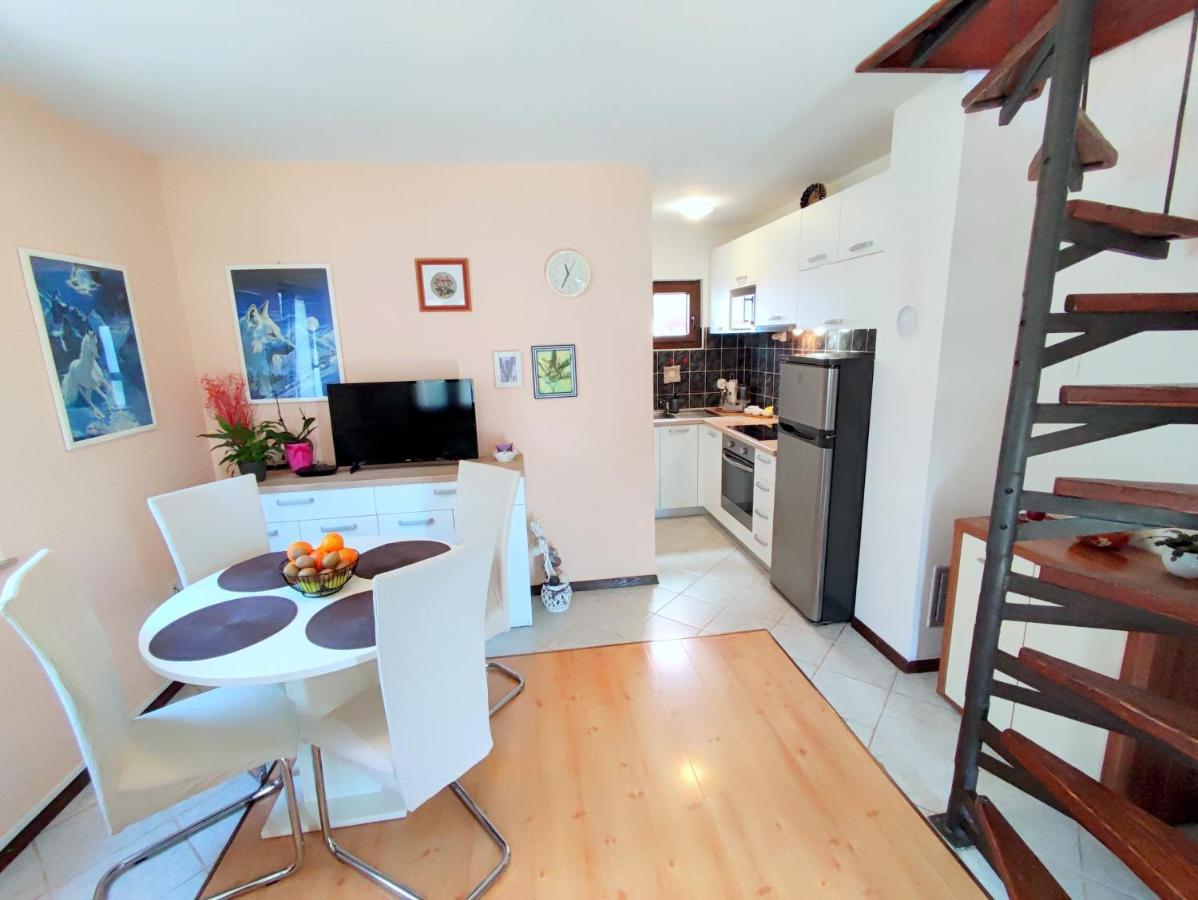 Apartment Pajtak Porec Luaran gambar